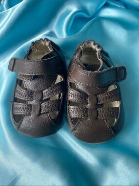 Robeez Brown Leather Baby Sandals - Comfortable Infant Shoes
